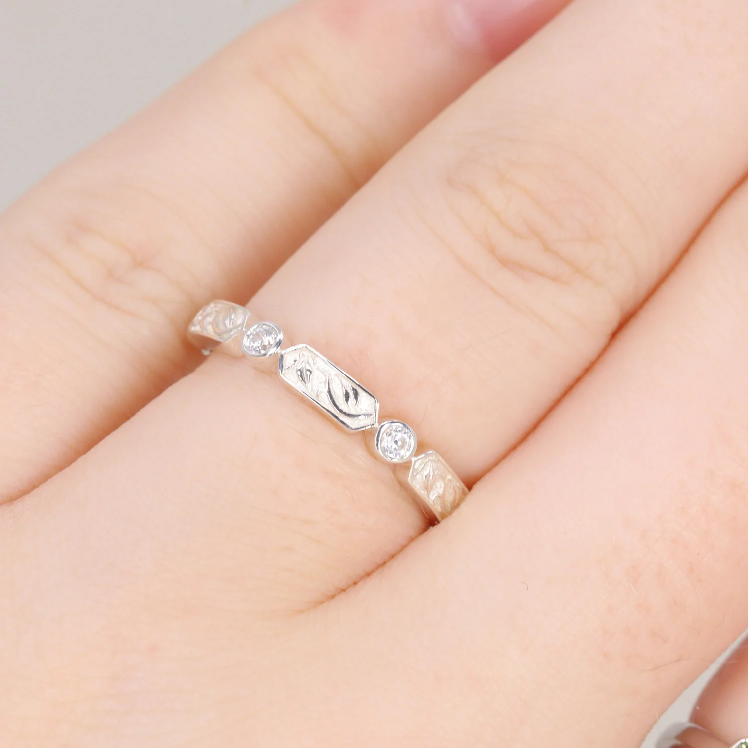 Fern - Floral Motif Diamond Set Vine/Leaf Patterned Wedding Ring - Made-to-Order - Image 5