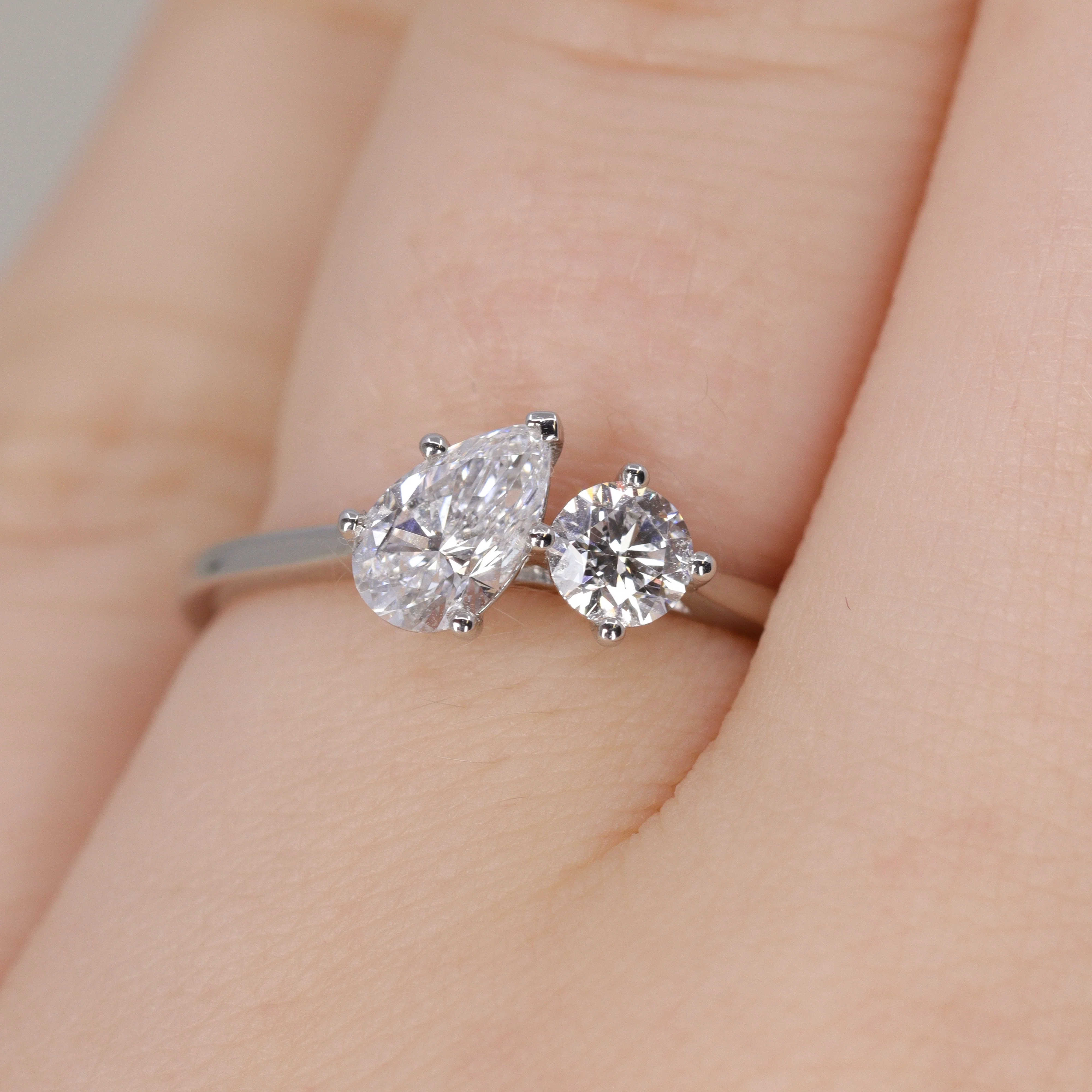 Juno - Pear & Round Lab Grown Diamond Toi et Moi Engagement Ring - Ready-to-Wear - Image 3