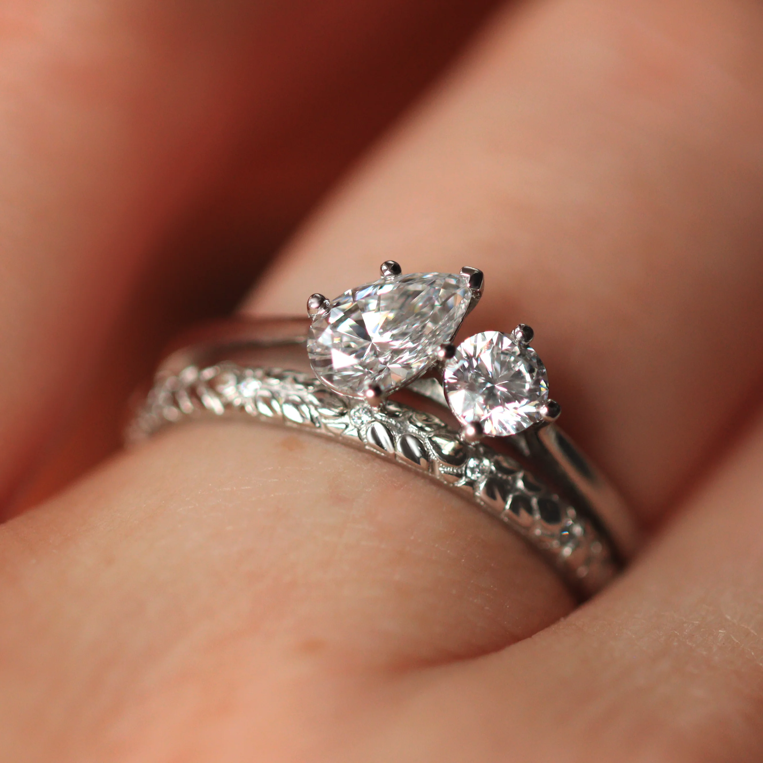 Juno - Pear & Round Lab Grown Diamond Toi et Moi Engagement Ring - Ready-to-Wear - Image 6