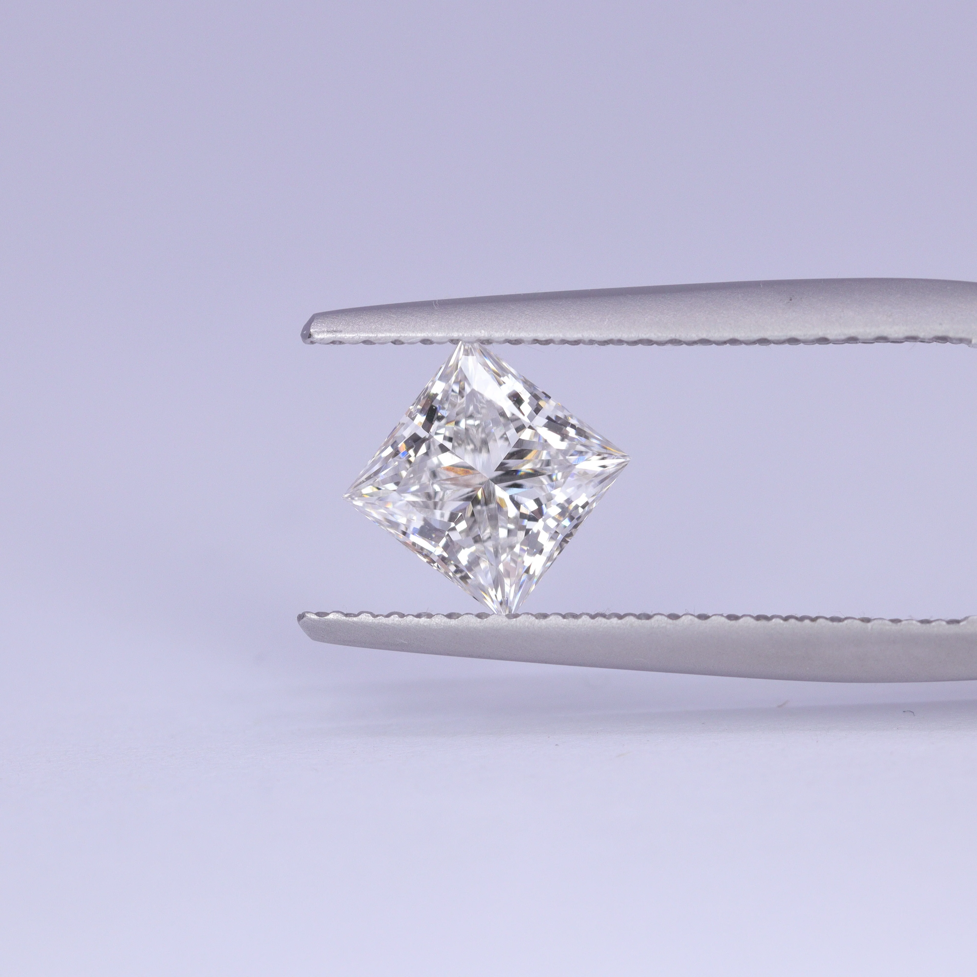 1.29ct Princess Cut Lab Grown Diamond F VS1, IGI Certified - Image 3