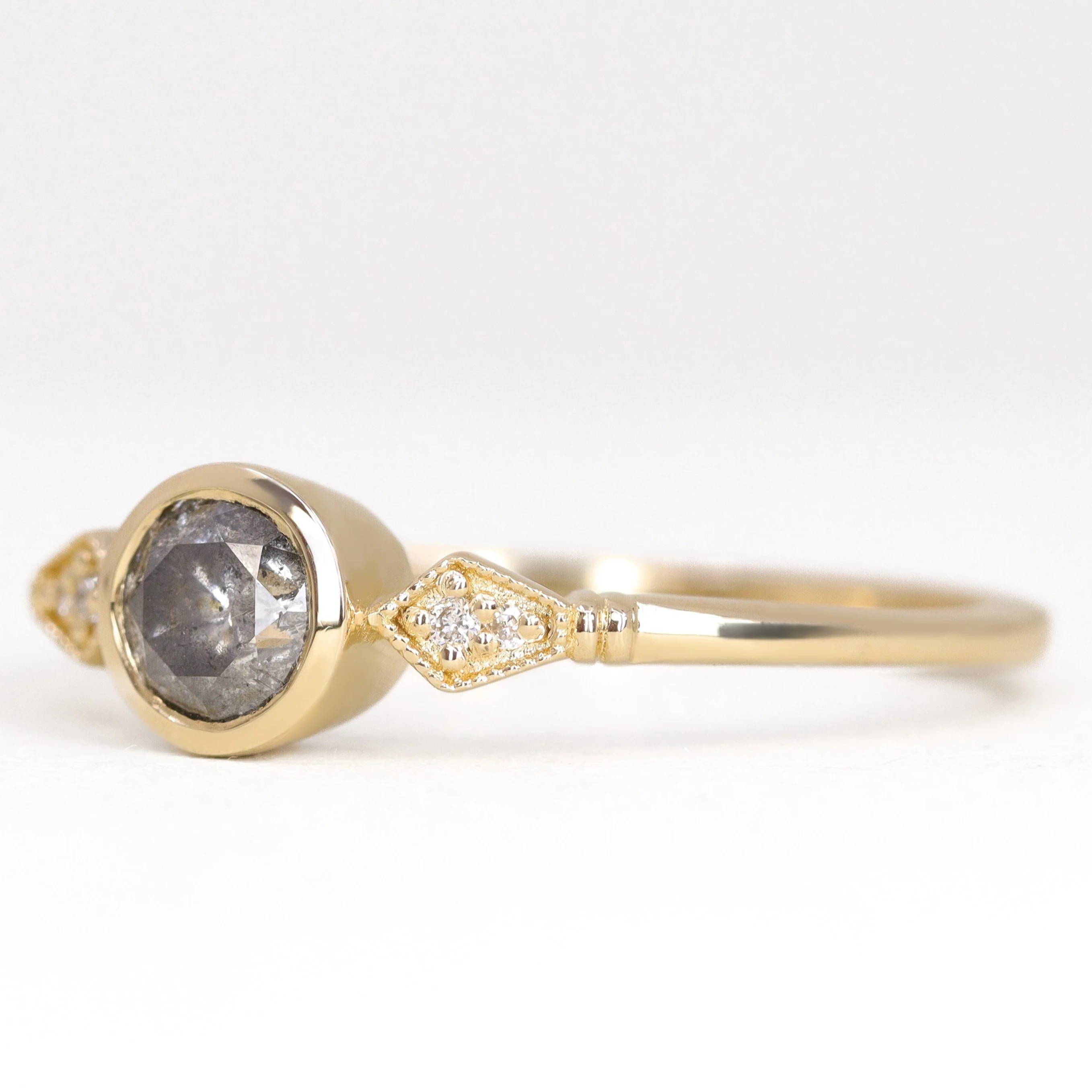 Lola - Round Brilliant Cut Salt and Pepper Diamond Art Deco Made-to-Order Engagement Ring - Image 4