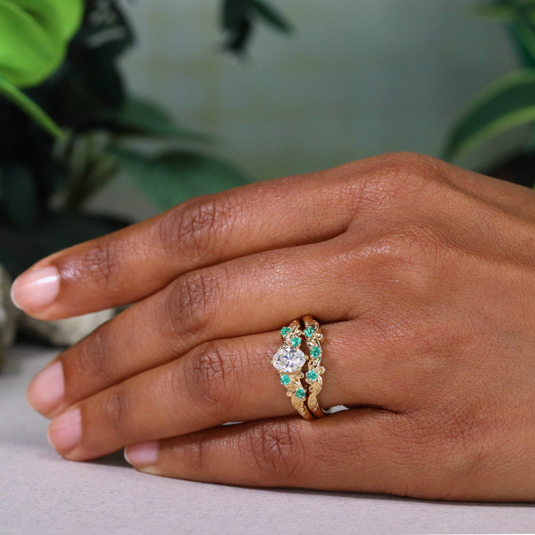Willow - Floral Detail Shaped Emerald or Diamond Set Wedding Ring - Made-To-Order - Image 7